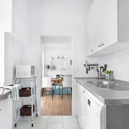 Altido Stunning 4br Apt With Terrace And Seaview In Alfama Apartment *