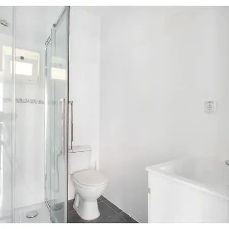 Altido Stunning 4br Apt With Terrace And Seaview In Alfama Apartment Lisbon